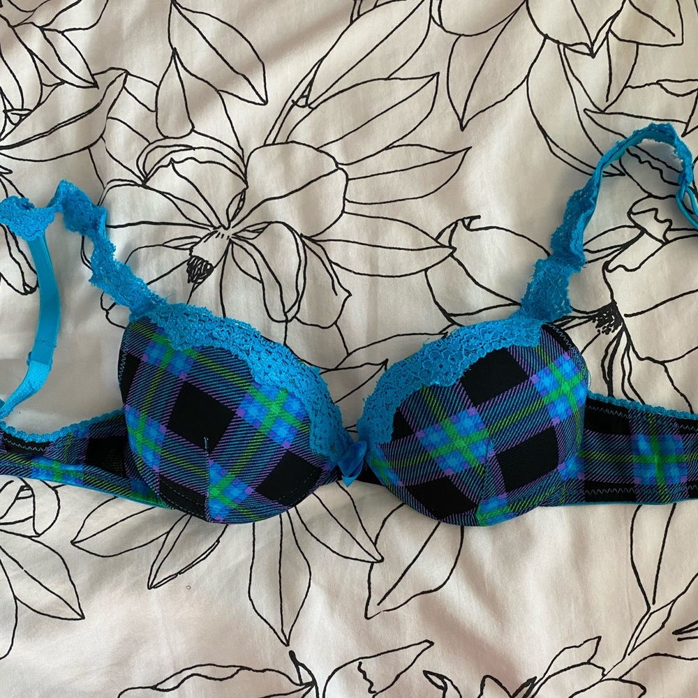 32A blue bra
